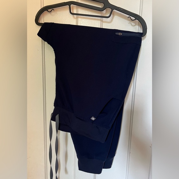 Figs set - Picture 2 of 2